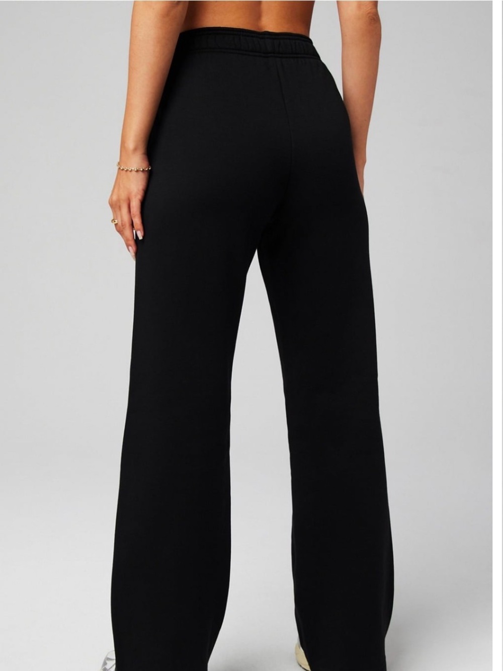 Fabletics Black Wide-Leg Cozy Sweat Pants with Elastic Waist, Two Pockets - XS - Picture 2 of 4